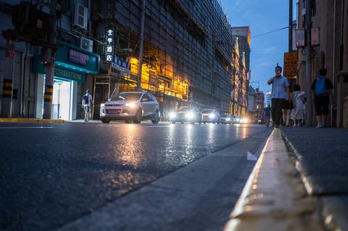 街道夜景