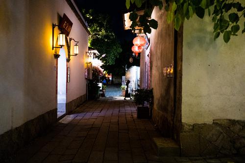 夜巷