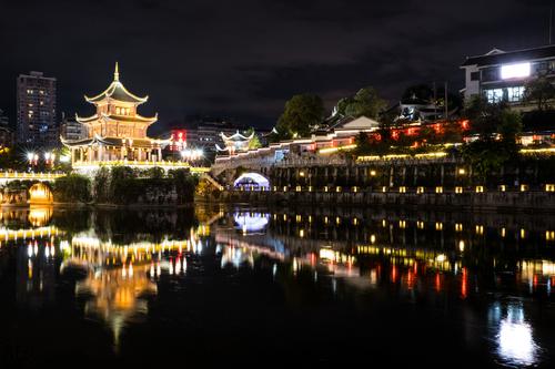 甲秀楼