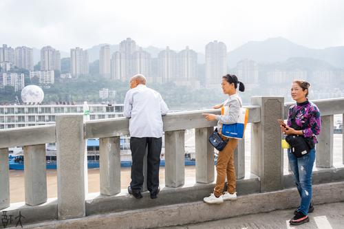 像孩子一样
