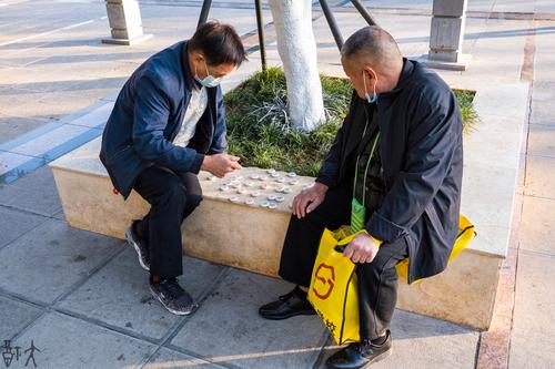 下棋