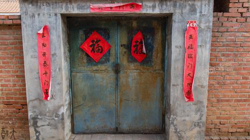 美丽乡村：普通人家的门