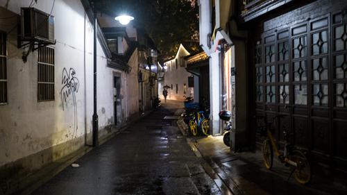 夜杭城---雨巷