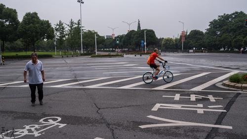 清晨的路口