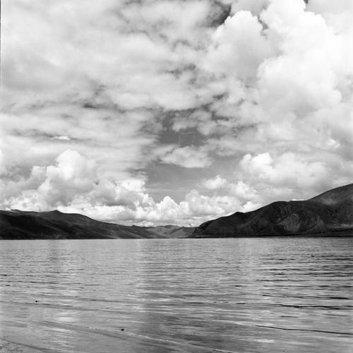 羊湖