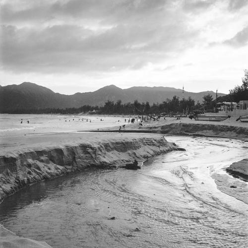 小河